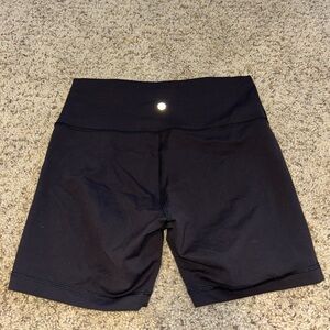 Lululemon biker short